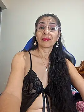 Natasha 50 online show from 04-15-26, 01:55