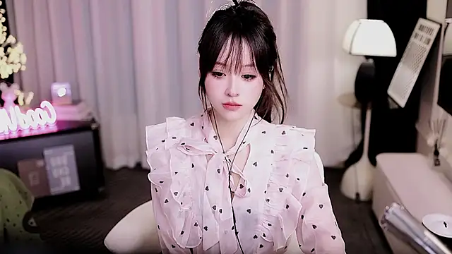 coward by online show from 02-28-26, 10:26