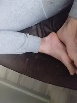 peepformance online show from 12-22-25, 08:36