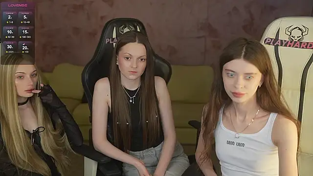 Regina Sweet054 online show from 03-19-26, 03:23