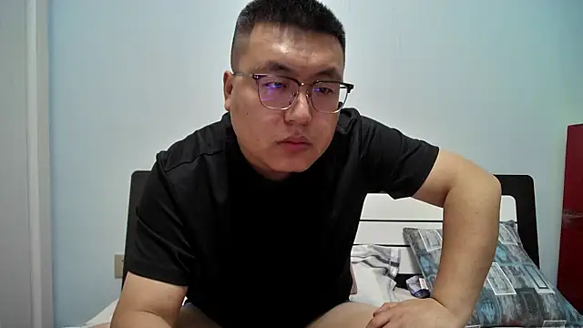 Snapshot of peijiangzhao chatting on 11-04-25, 12:53 peijiangzhao online show from 11-04-25, 12:53