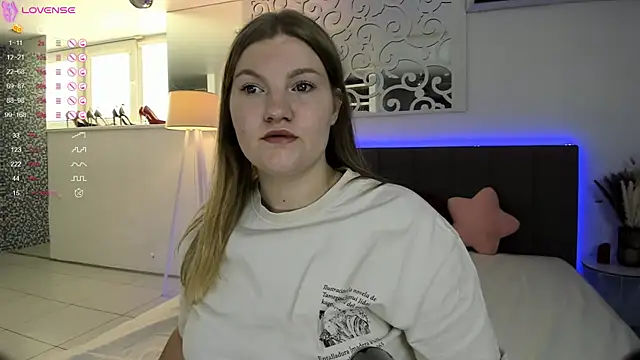 AshleyJoness online show from 09-14-25, 05:08