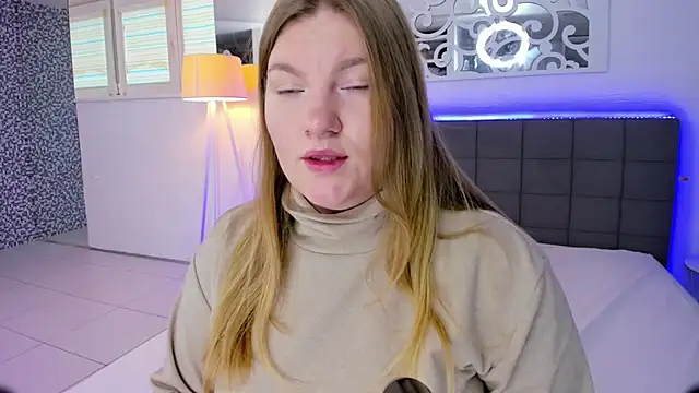 AshleyJoness online show from 01-13-26, 06:17