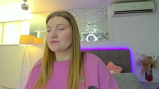 AshleyJoness online show from 03-11-26, 06:18