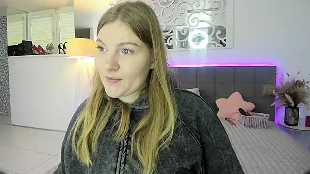 AshleyJoness online show from 11-27-25, 06:03