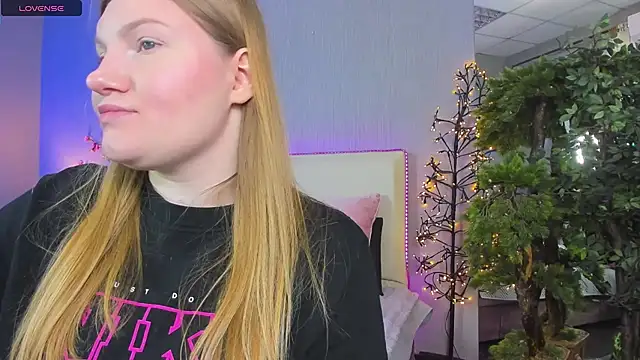 AshleyJoness online show from 06-03-26, 04:46