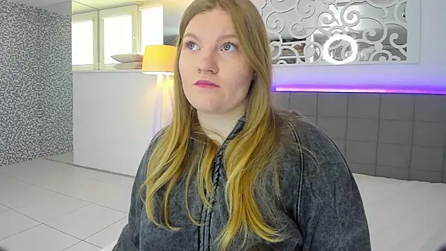 AshleyJoness online show from 03-03-26, 06:20