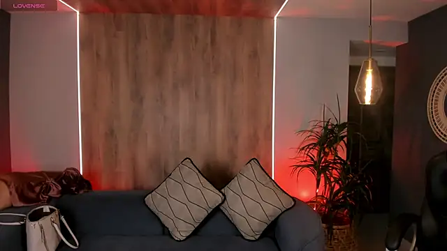 LiamCarterX online show from 11-19-25, 03:17