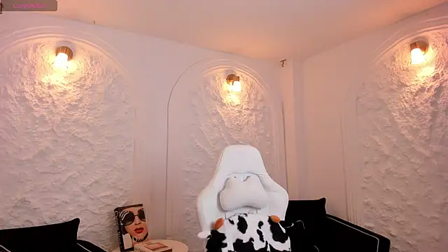 LiamCarterX online show from 04-08-26, 12:17