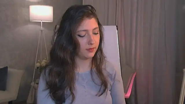 Snapshot of Mary_Miiller chatting on 09-14-25, 12:49 Mary Miiller online show from 09-14-25, 12:49