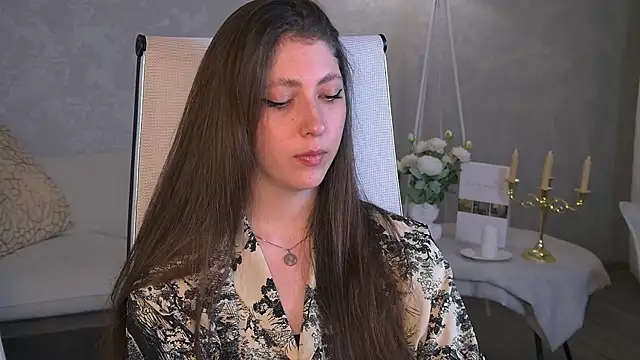 Snapshot of Mary_Miiller chatting on 07-13-26, 12:48 Mary Miiller online show from 07-13-26, 12:48