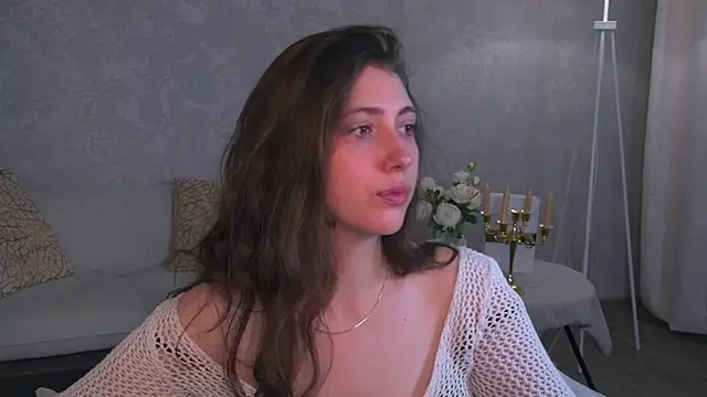 Snapshot of Mary_Miiller chatting on 06-03-26, 06:25 Mary Miiller online show from 06-03-26, 06:25