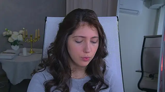 Mary Miiller online show from 11-08-25, 06:17