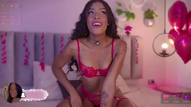 Snapshot of Emely_Deluxe chatting on 02-14-26, 09:42 Emely Deluxe online show from 02-14-26, 09:42