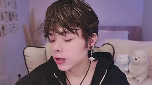 PaulTexx online show from 11-17-25, 07:07