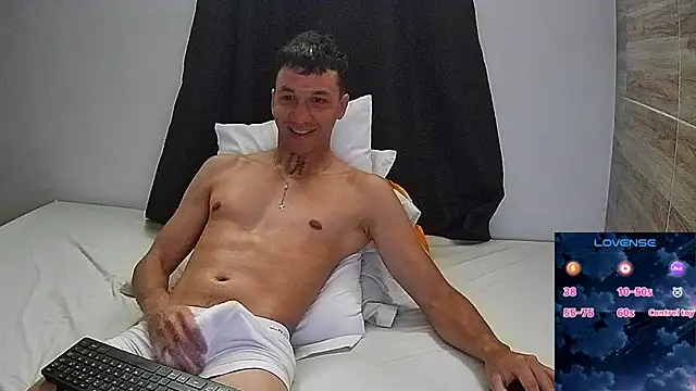 angelicious  online show from 04-08-26, 11:44