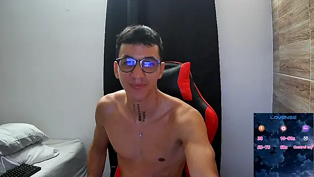 angelicious  online show from 04-11-26, 12:31