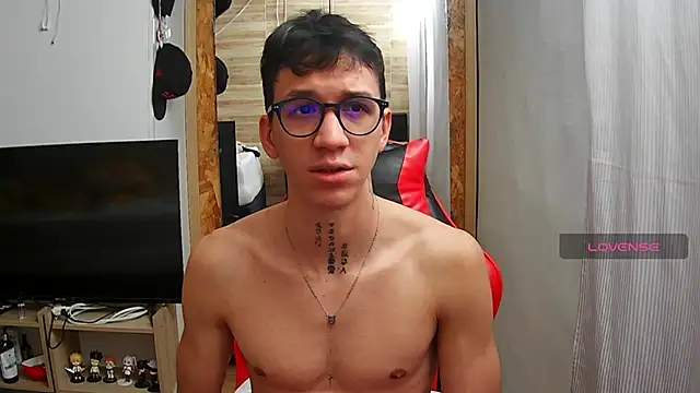 angelicious  online show from 03-07-26, 01:16