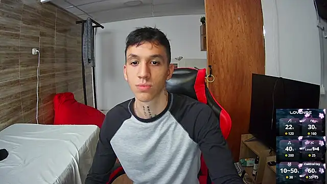 angelicious  online show from 11-13-25, 08:35