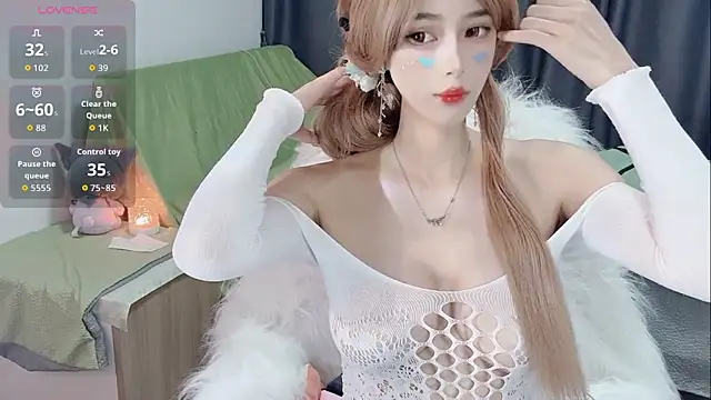 Snapshot of yinyinzi5 chatting on 04-11-26, 12:07 yinyinzi5 online show from 04-11-26, 12:07