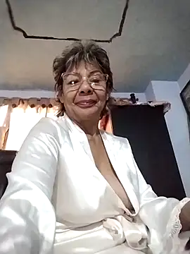 Snapshot of OliviaMorris1 chatting on 02-19-26, 01:19 OliviaMorris1 online show from 02-19-26, 01:19