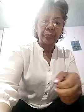 Snapshot of OliviaMorris1 chatting on 02-07-26, 04:48 OliviaMorris1 online show from 02-07-26, 04:48