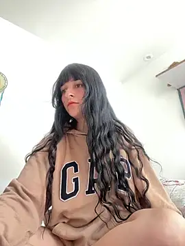 Snapshot of Abril_thompson98 chatting on 09-18-25, 06:00 Abril thompson98 online show from 09-18-25, 06:00