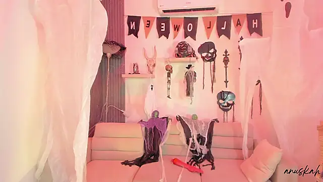 anuskah online show from 10-11-25, 08:21