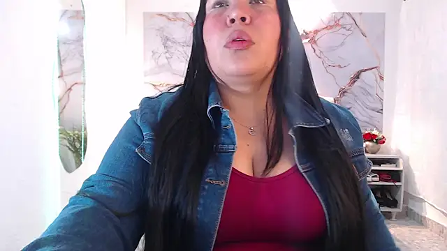 Snapshot of Ashley_Grahaam chatting on 10-09-25, 10:43 Ashley Grahaam online show from 10-09-25, 10:43