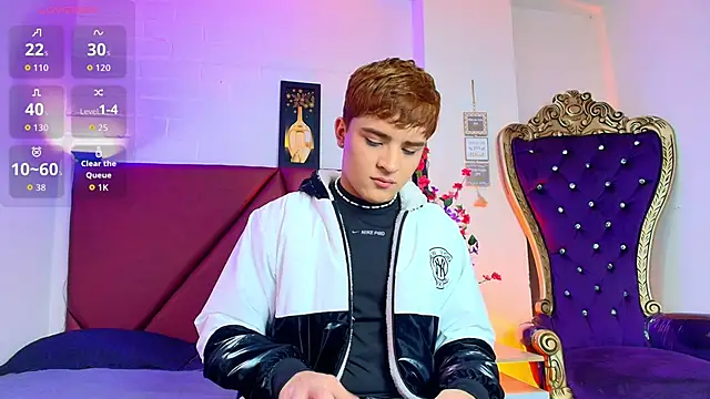 Lucass love online show from 05-06-26, 01:04