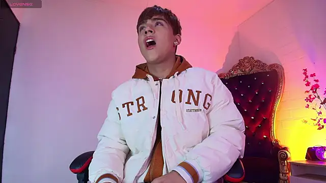 Lucass love online show from 03-23-26, 01:44