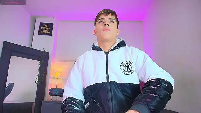 Lucass love online show from 01-09-26, 01:18