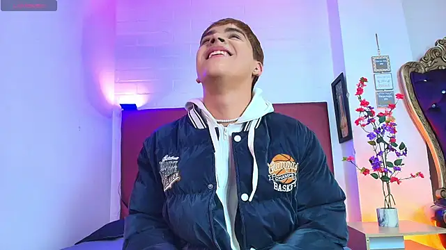 Lucass love online show from 05-13-26, 07:21