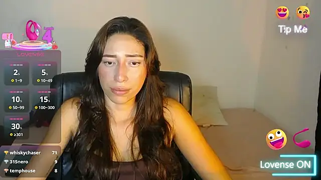 Snapshot of Carla_palmer_ chatting on 09-18-25, 04:15 Carla palmer online show from 09-18-25, 04:15