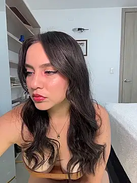 lunatorch online show from 04-23-26, 07:48