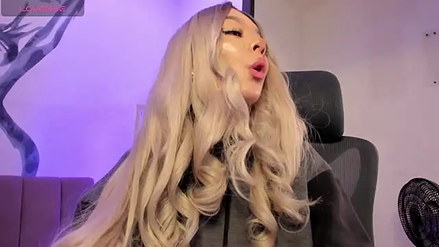 CleoWhite online show from 01-06-26, 09:08