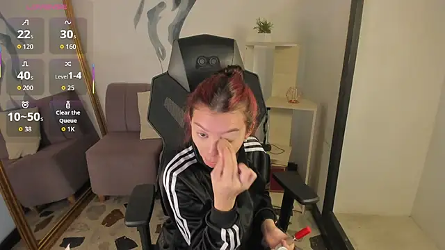 CleoWhite online show from 01-12-26, 09:41