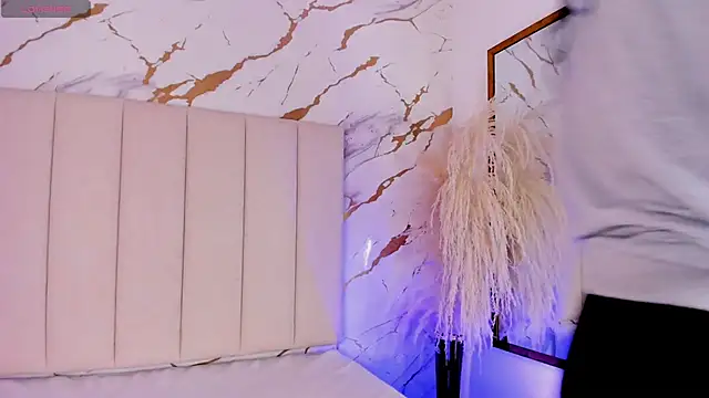 Meloddy Parkerr  online show from 03-10-26, 03:54