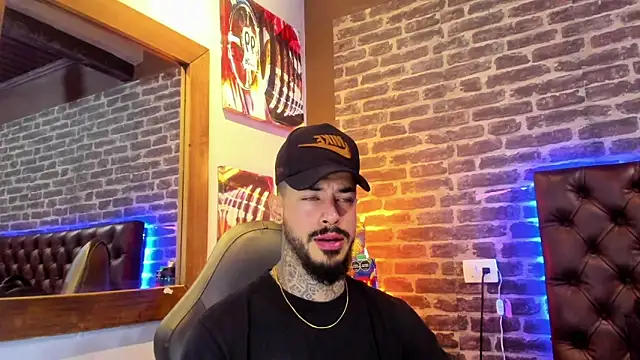 VinzenzRizzo online show from 12-03-25, 04:13