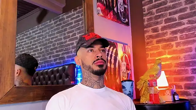 VinzenzRizzo online show from 03-10-26, 04:27