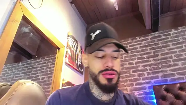 VinzenzRizzo online show from 09-25-25, 04:18