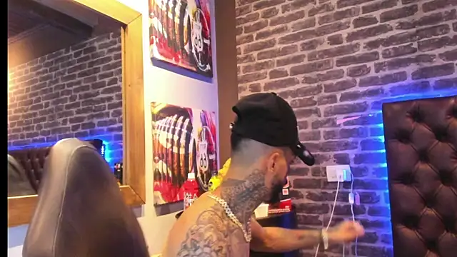 VinzenzRizzo online show from 09-19-25, 04:38