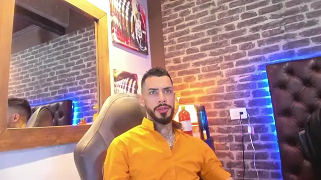 VinzenzRizzo online show from 09-17-25, 04:25