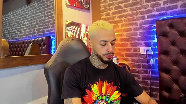 VinzenzRizzo online show from 12-18-25, 09:18