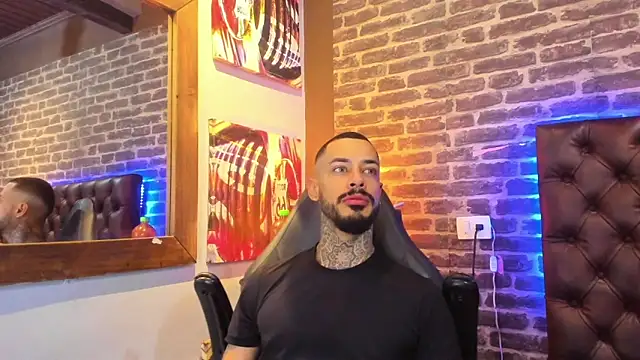 VinzenzRizzo online show from 12-04-25, 04:33