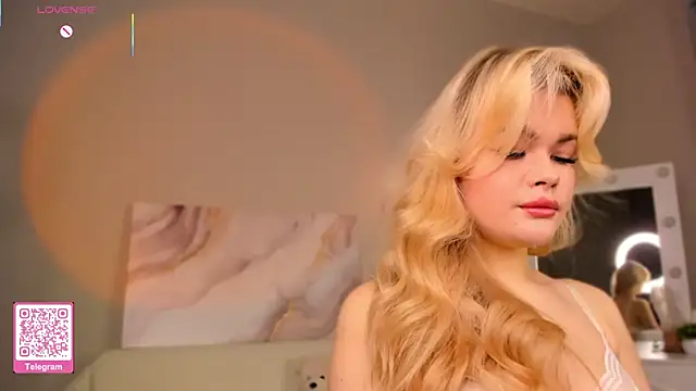 ShyEmma  online show from 02-07-26, 01:24