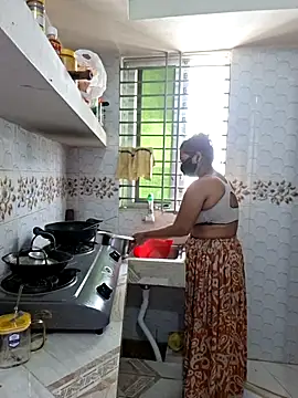 Bristy- online show from 04-04-26, 06:42