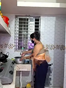 Bristy- online show from 04-22-26, 01:29