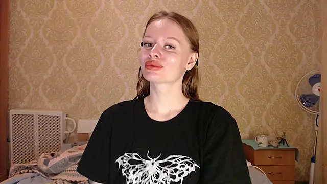 Kitkaat00 online show from 04-16-26, 01:23