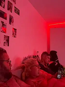 mrandmrsdarkside online show from 09-11-25, 07:47